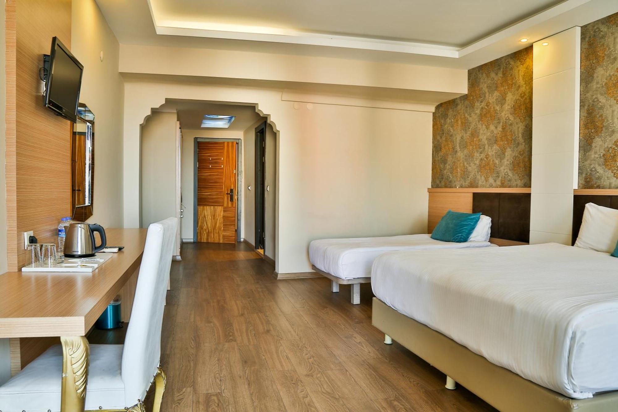Start Hotel Анталия Екстериор снимка