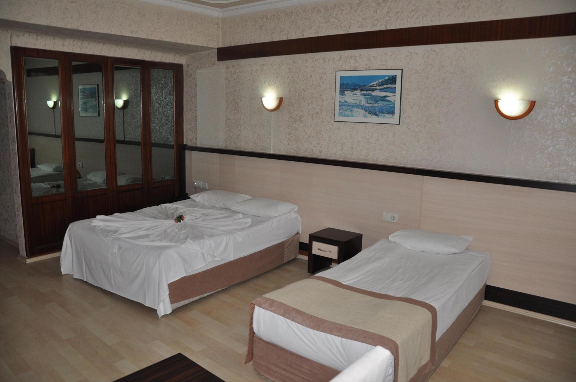 Start Hotel Анталия Екстериор снимка