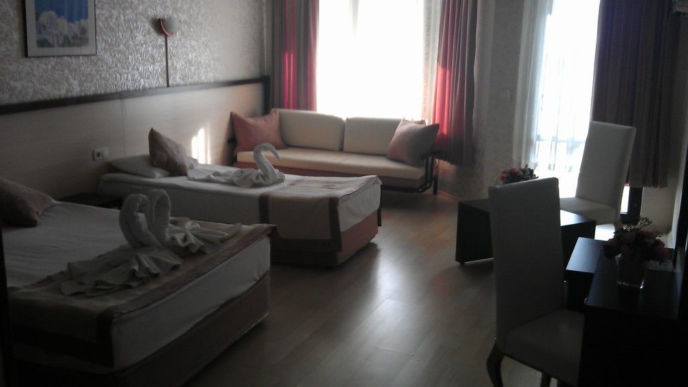 Start Hotel Анталия Екстериор снимка