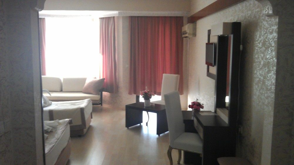 Start Hotel Анталия Екстериор снимка